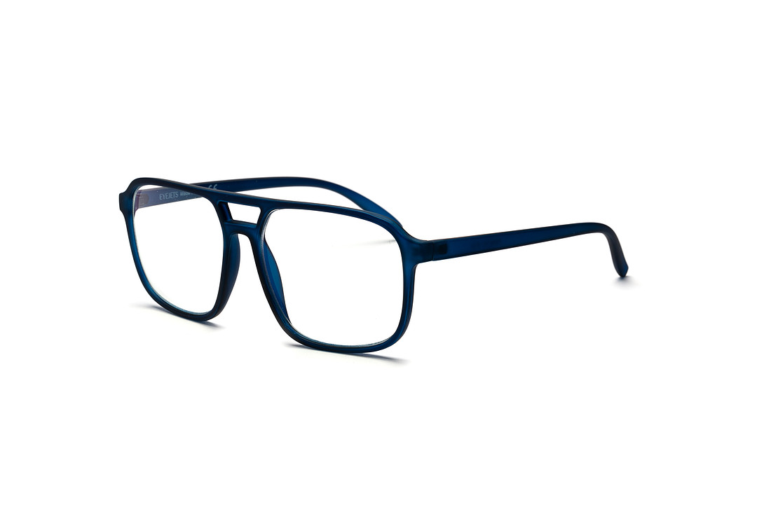 Professional White Background Eyeglasses Display