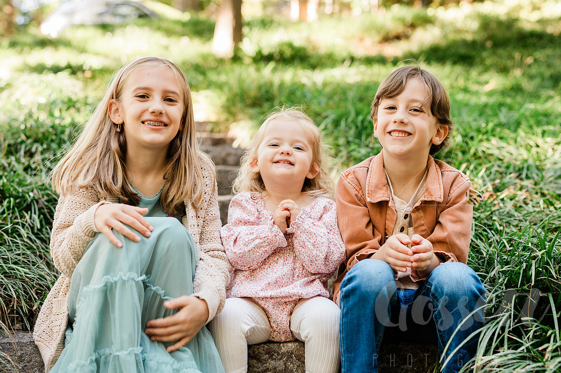 Outdoor spring family mini session capturing authentic smiles and connection