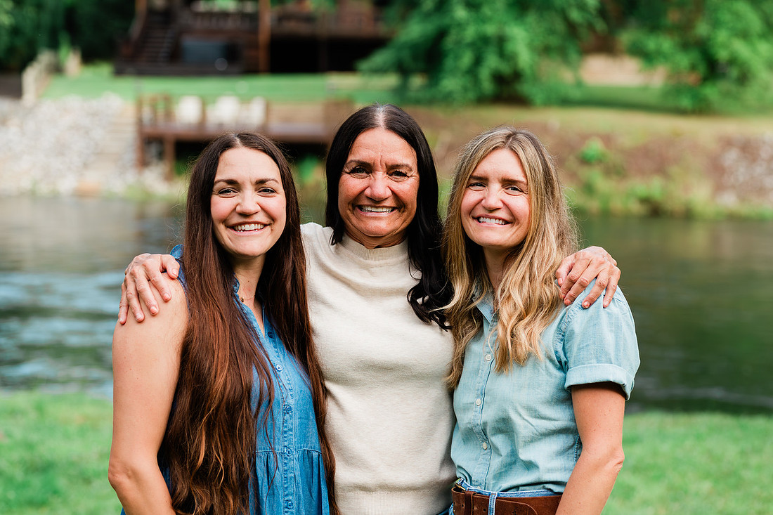 extended family portraits