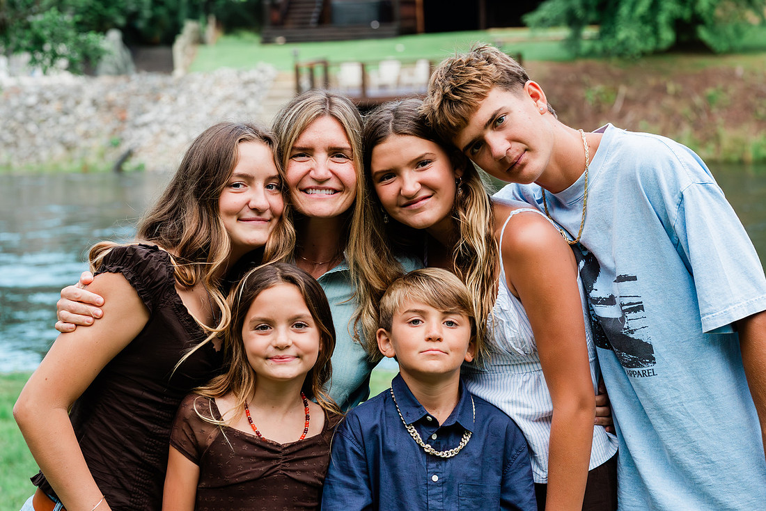 extended family portraits