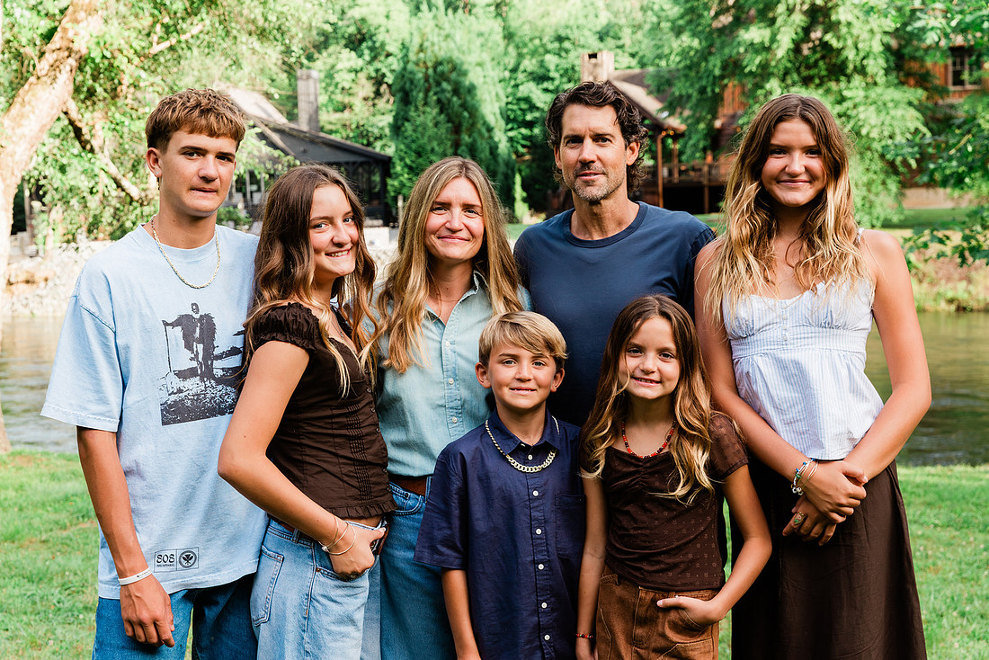 extended family portraits