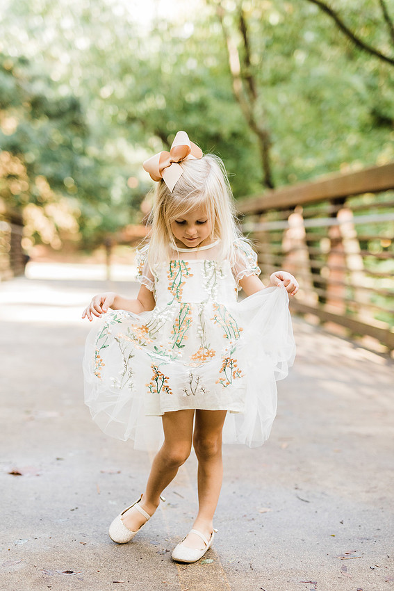 Fall Family Mini Session at Tanyard Creek Park with Photographer Gossett Photography
