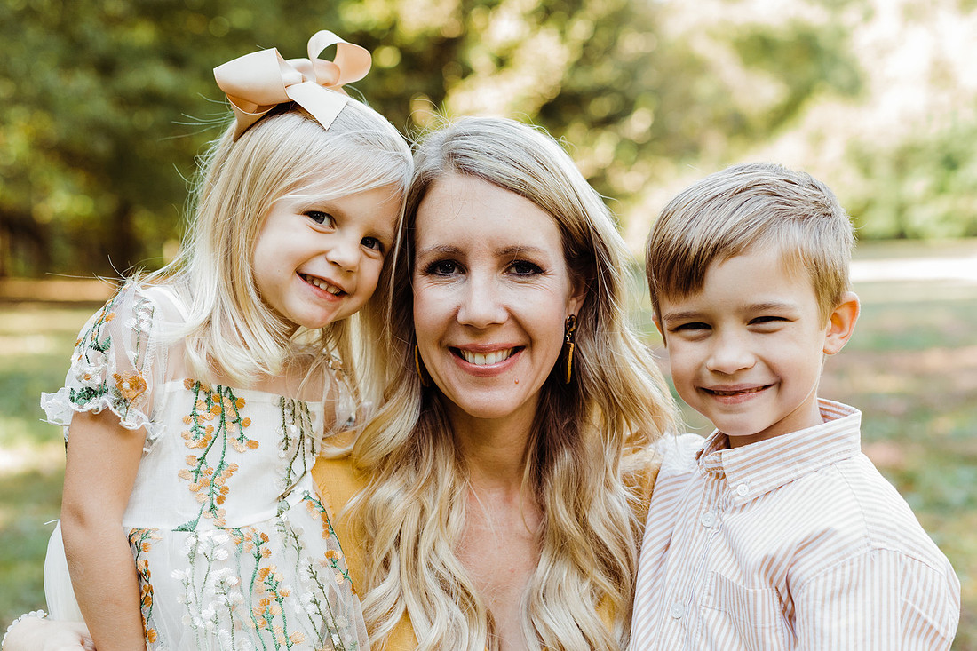 Fall Family Mini Session at Tanyard Creek Park with Photographer Gossett Photography
